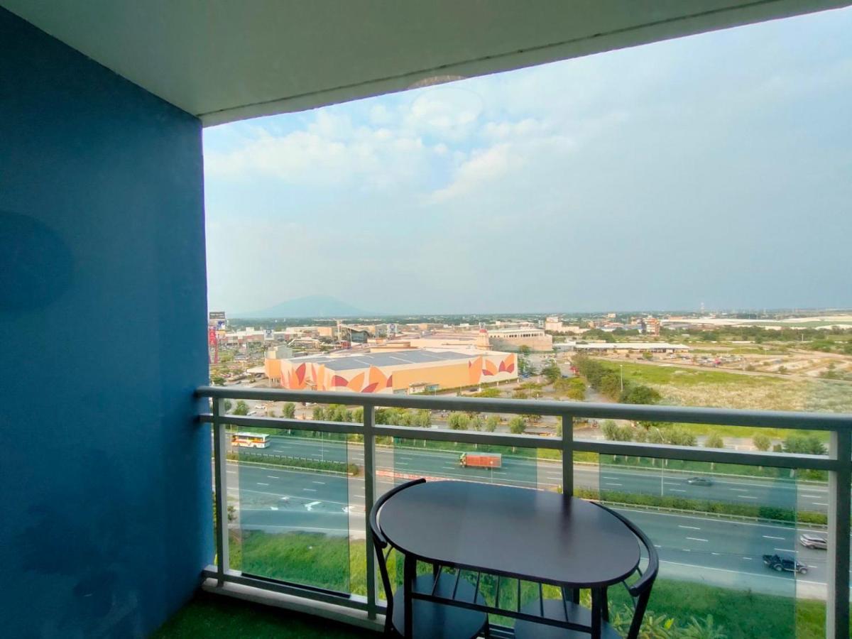 The Aces Crib At Azure North Pampanga Aparthotel Luaran gambar
